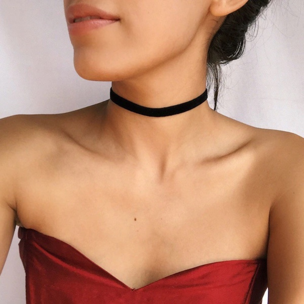 Any 2/$5 ea./ Pack of 5 Velvet Chokers